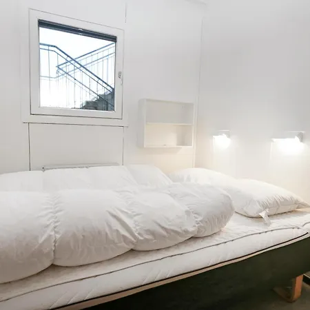 Διαμέρισμα Paen Til 4 Personer Med Internet Sj3106